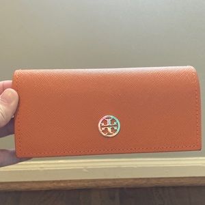 Tory Burch Orange Sunglasses case